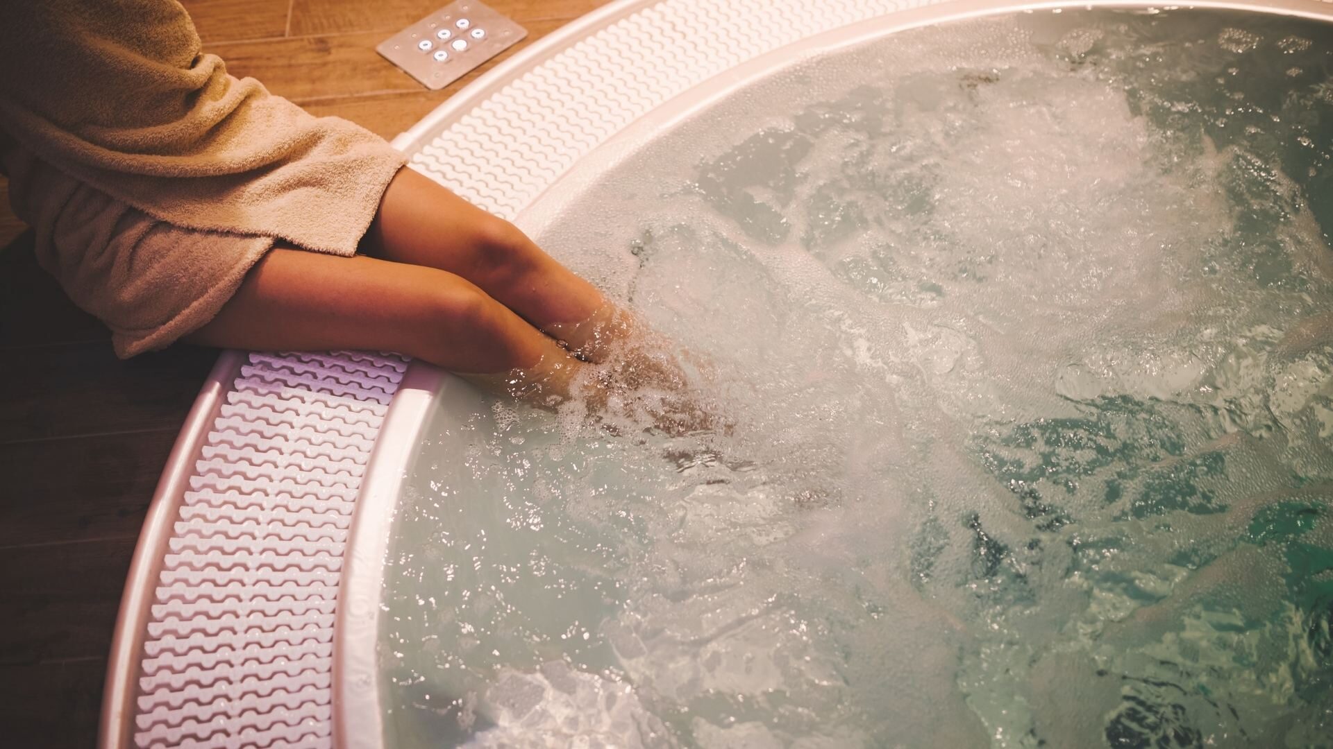 Relax prima di svuotare la vasca idromassaggio